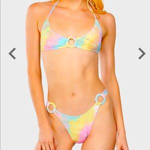 Blackbough Kels Bikini TOP in Marshmallow